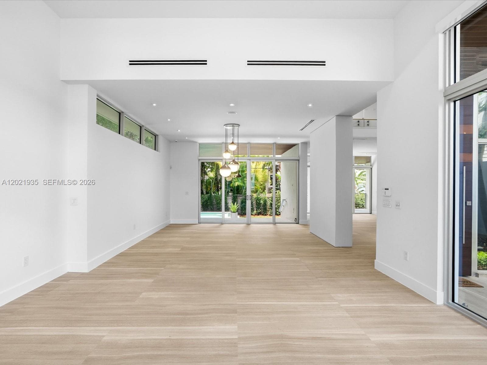 125 Hampton Ln, Key Biscayne FL 33149 — 14