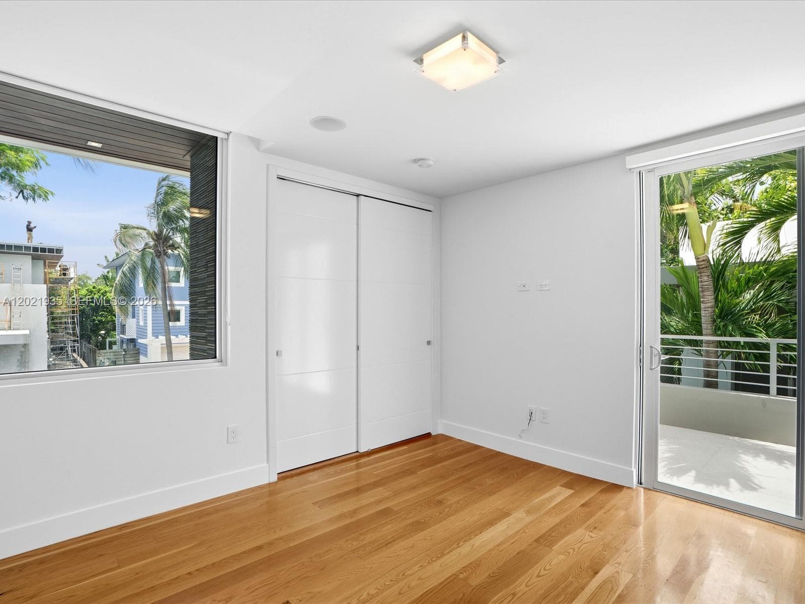 125 Hampton Ln, Key Biscayne FL 33149 — 54