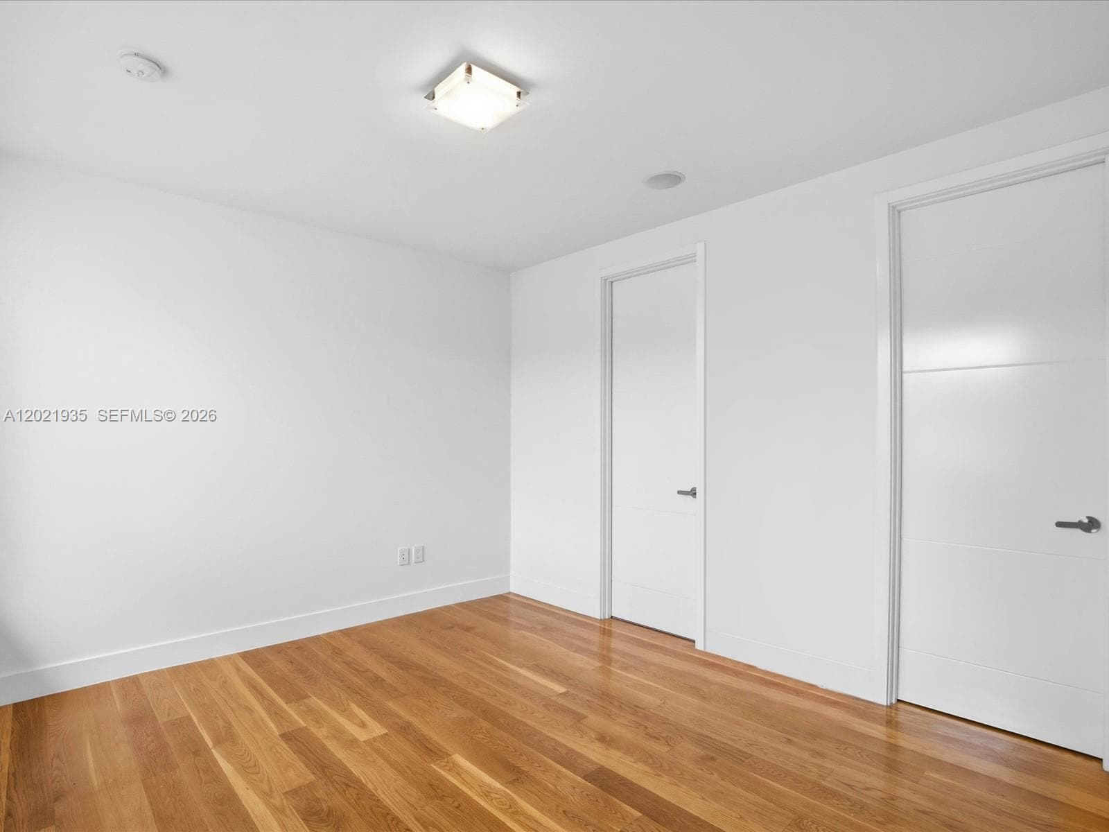 125 Hampton Ln, Key Biscayne FL 33149 — 48