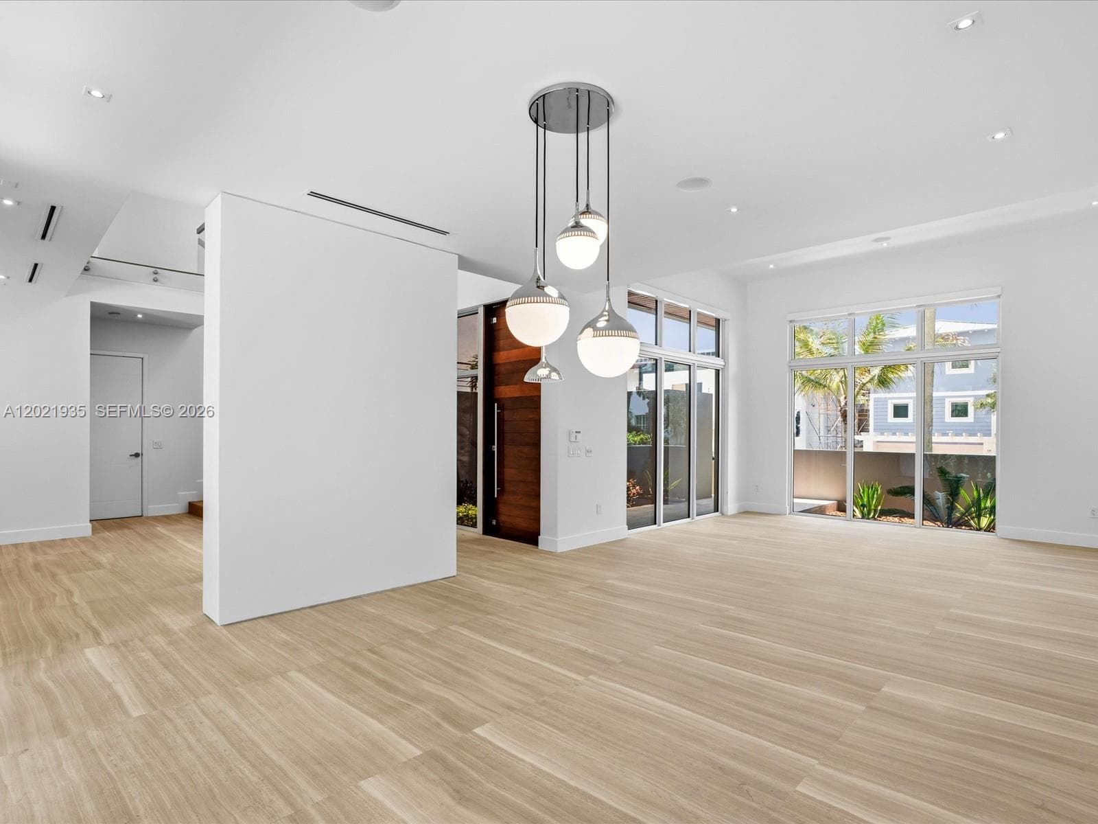 125 Hampton Ln, Key Biscayne FL 33149 — 11