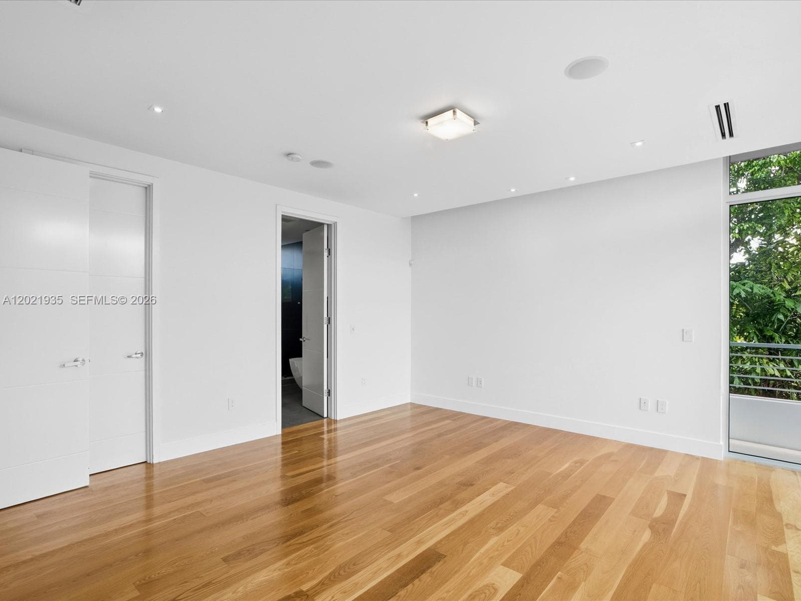 125 Hampton Ln, Key Biscayne FL 33149 — 64