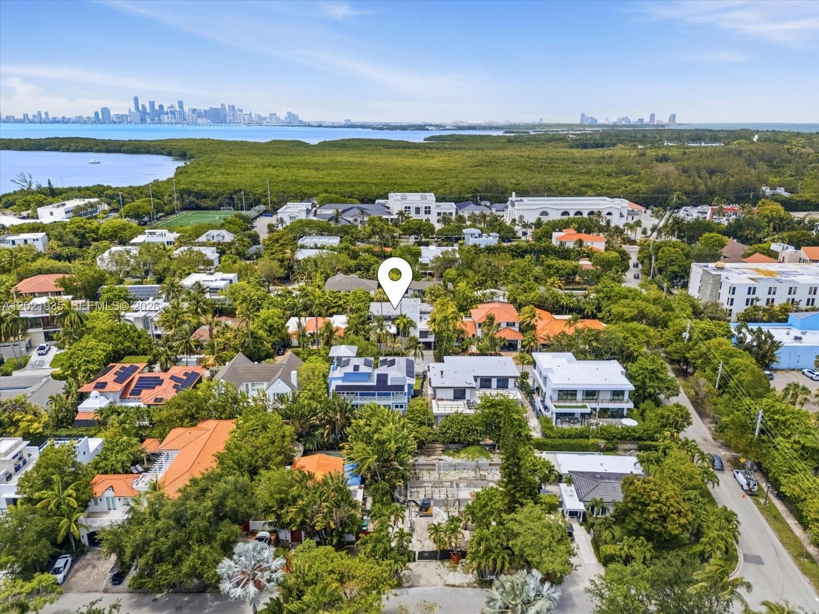 125 Hampton Ln, Key Biscayne FL 33149 — 74