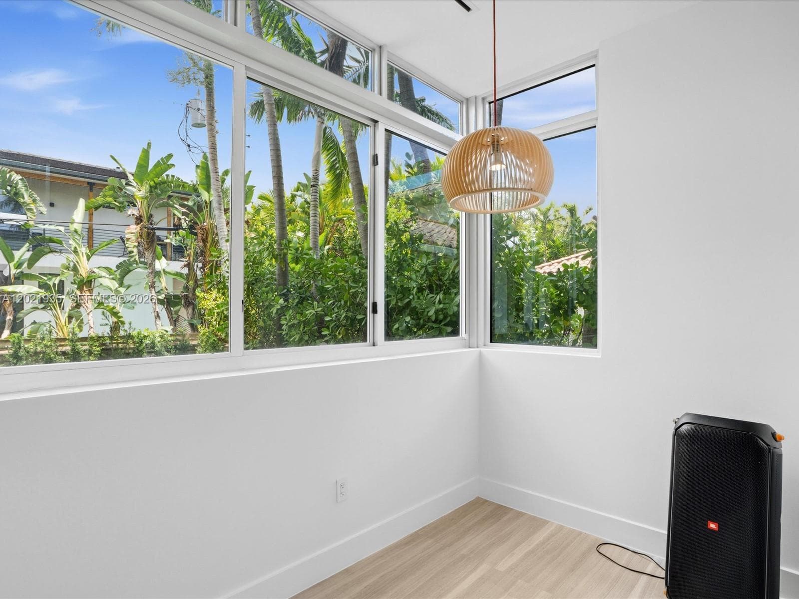 125 Hampton Ln, Key Biscayne FL 33149 — 29