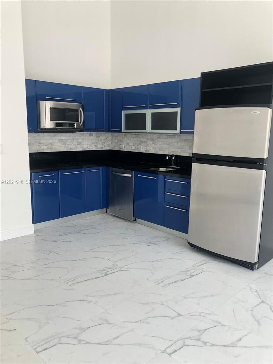 253 NE 2nd St # 217, Miami FL 33132 — 5