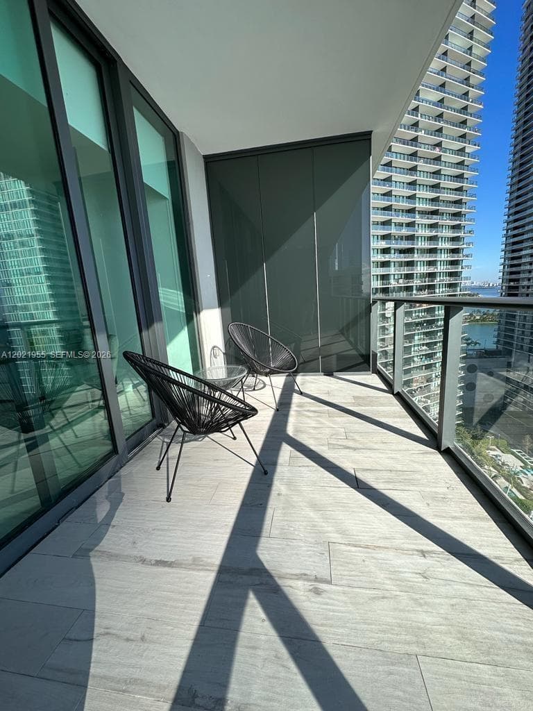 480 NE 31st St # 1902, Miami FL 33137 — 16