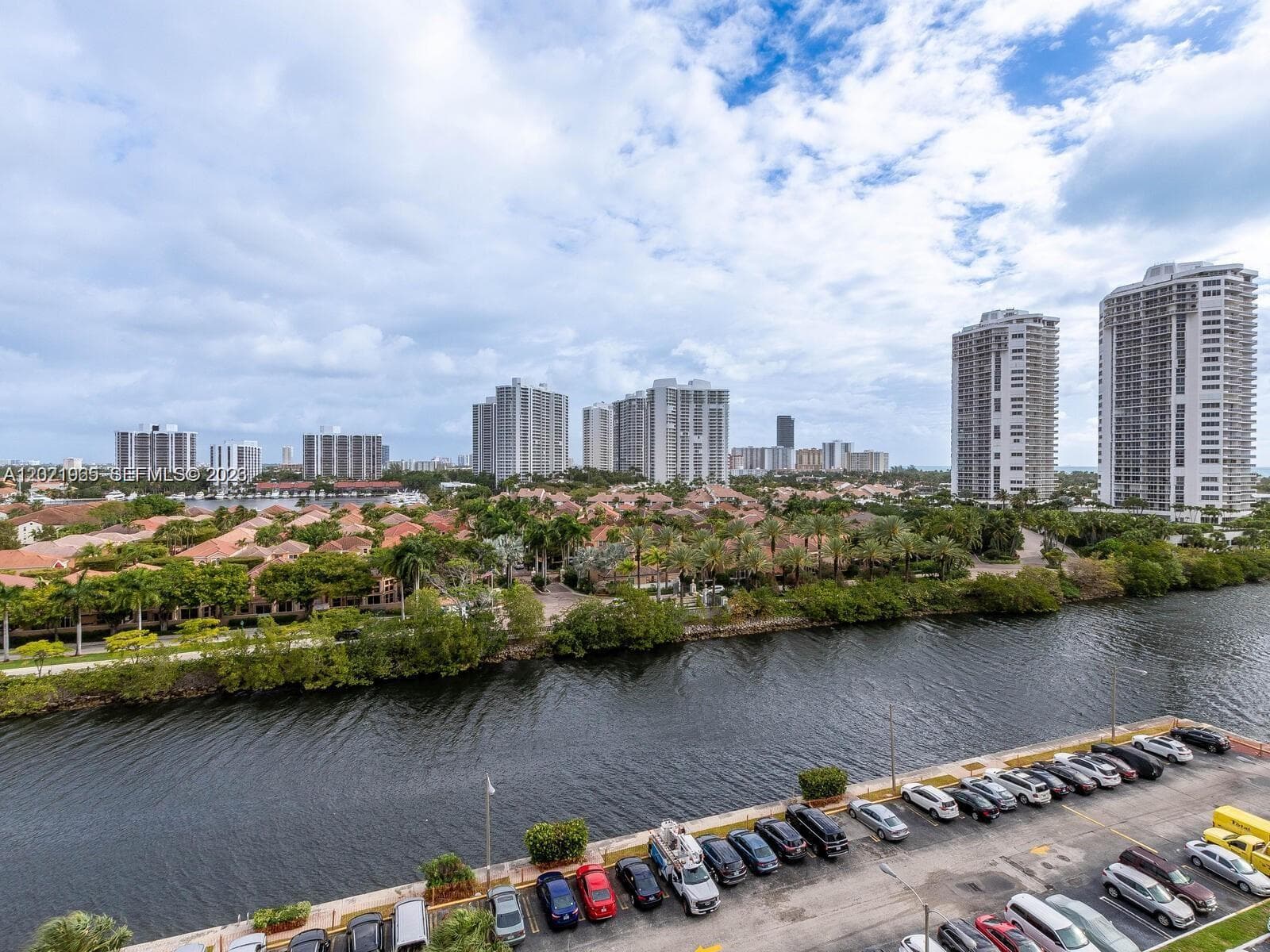 3701 N Country Club Dr # 1002, Aventura FL 33180 — 29
