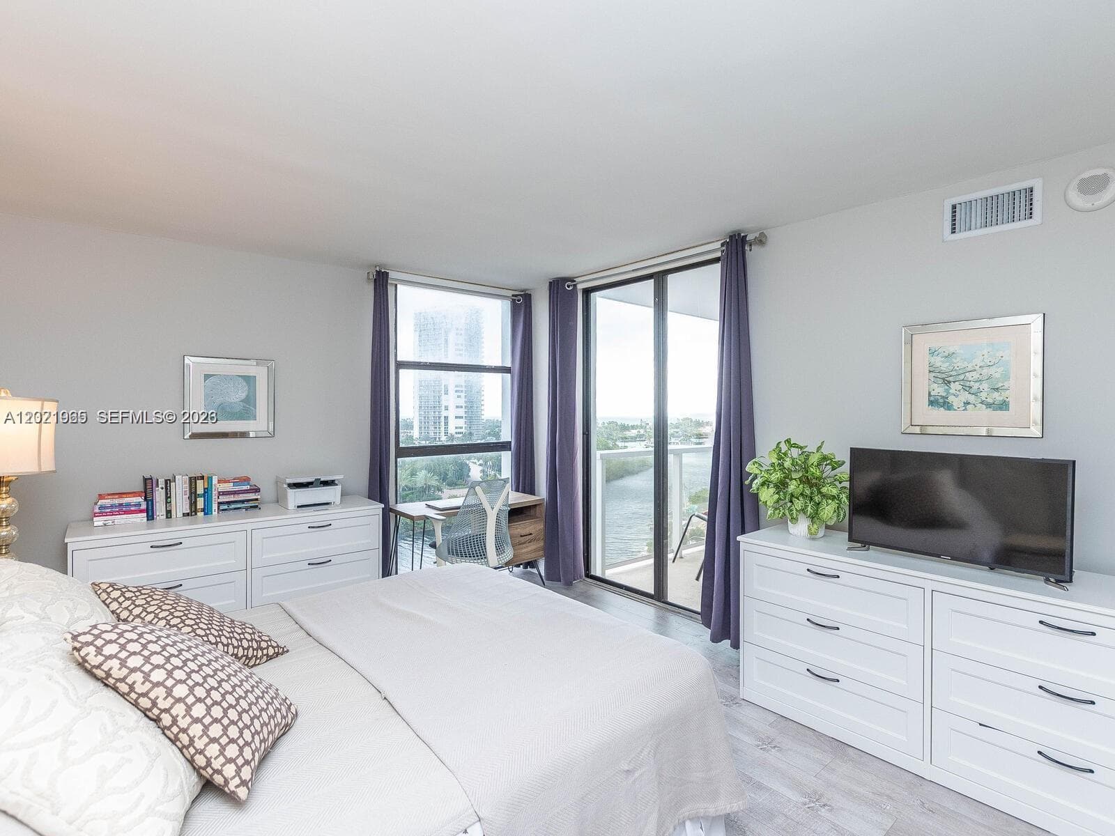 3701 N Country Club Dr # 1002, Aventura FL 33180 — 21