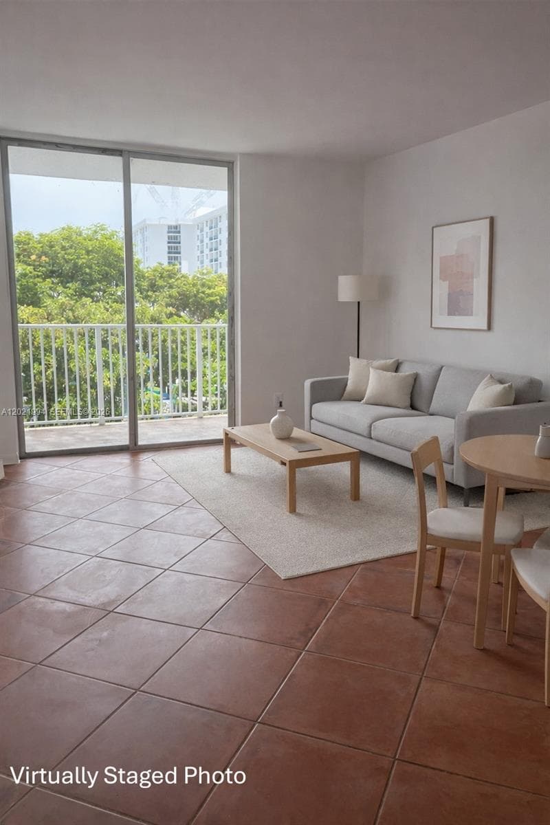 1801 S Treasure Dr # 427, North Bay Village FL 33141 — 6