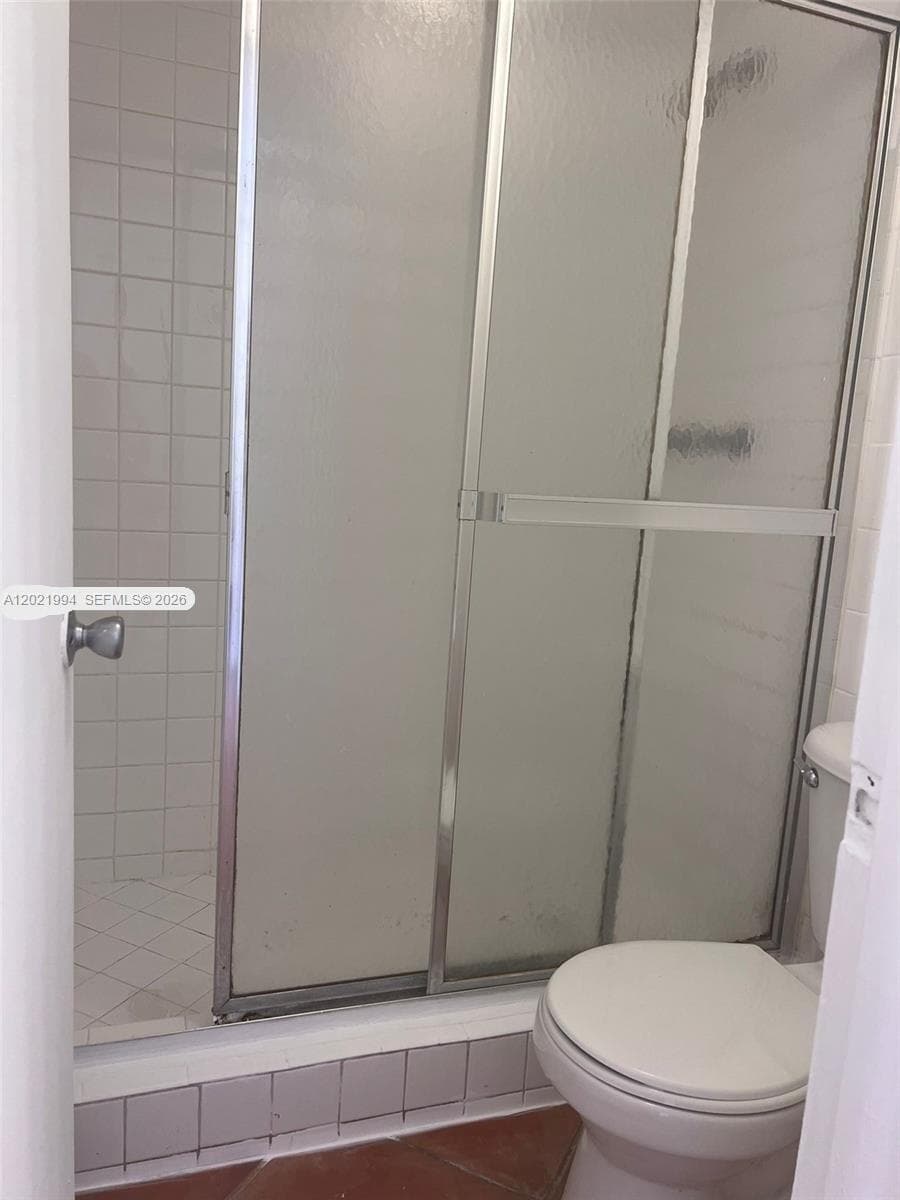 1801 S Treasure Dr # 427, North Bay Village FL 33141 — 16