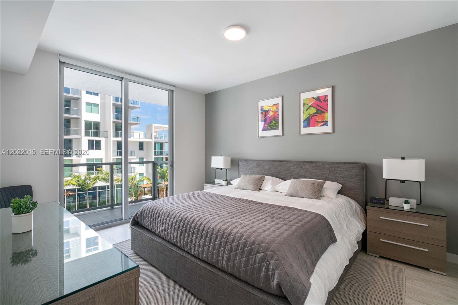 3900 Biscayne Blvd # 818, Miami FL 33137 — 5
