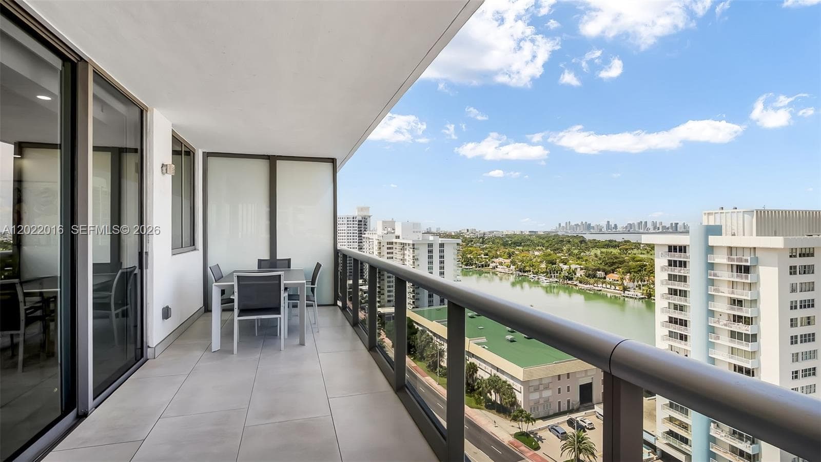 5875 Collins Ave # 1807, Miami Beach FL 33140 — 36
