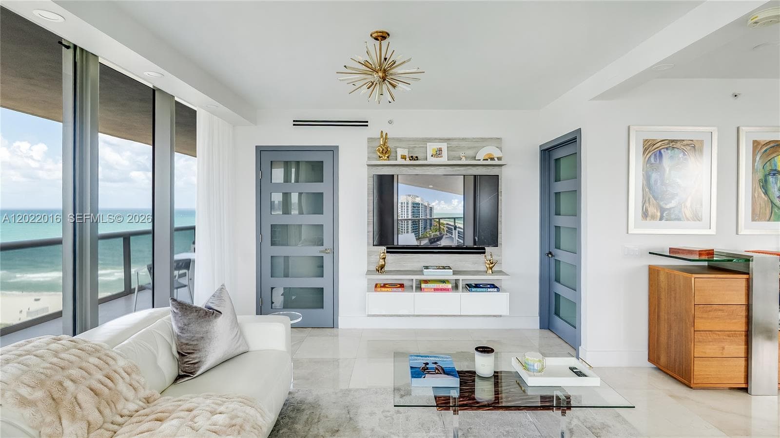5875 Collins Ave # 1807, Miami Beach FL 33140 — 30