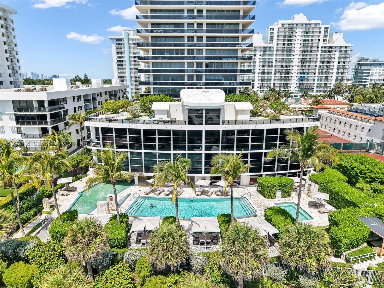 5875 Collins Ave # 1807, Miami Beach FL 33140 — 48