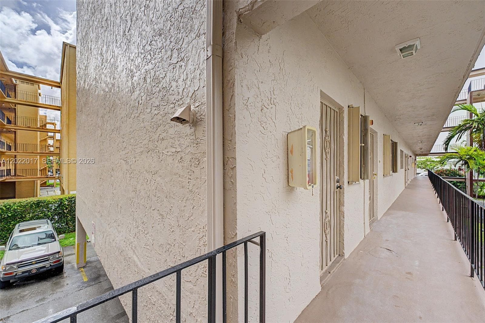 1950 W 54th St # 105, Hialeah FL 33012 — 23
