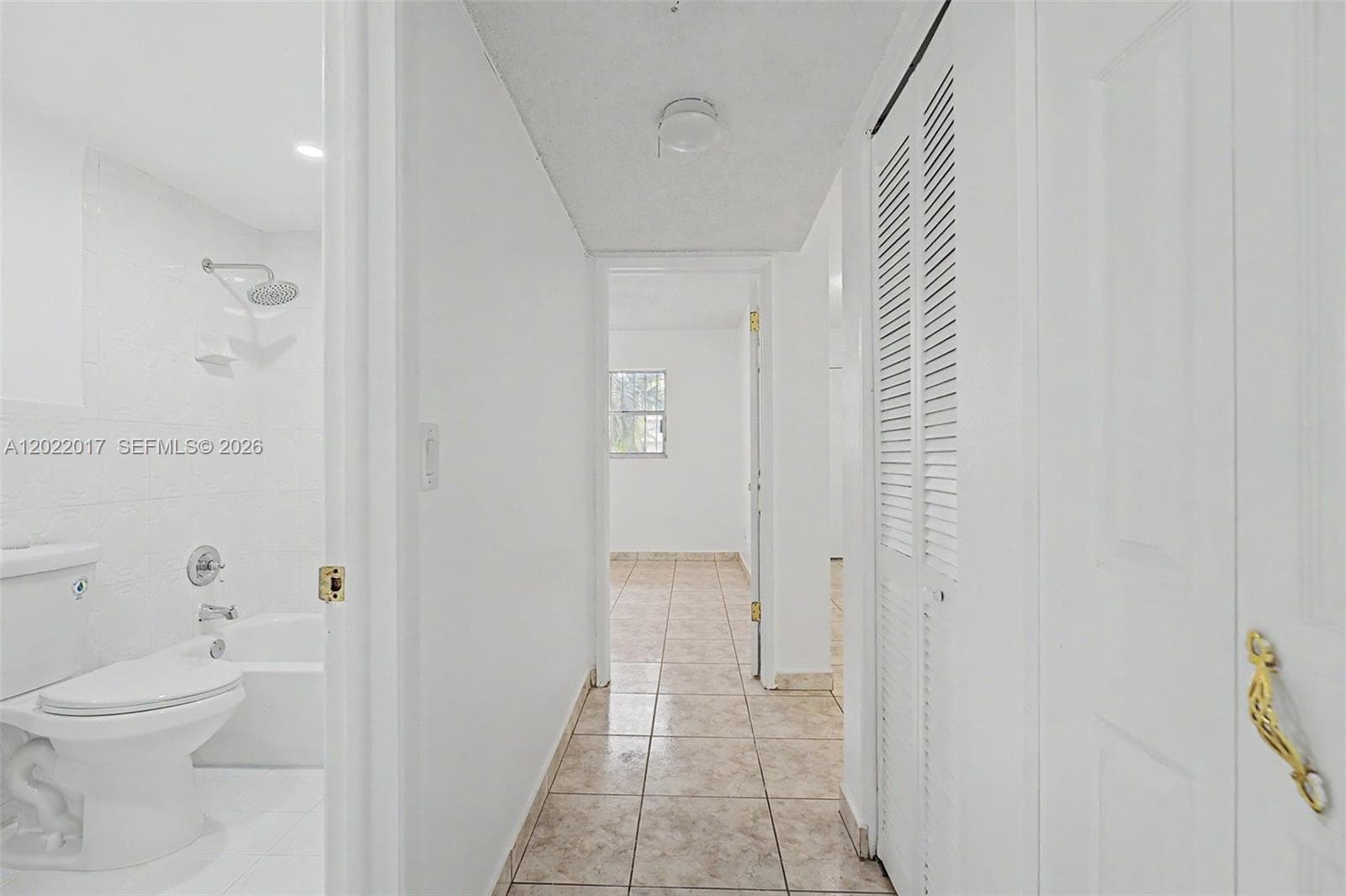 1950 W 54th St # 105, Hialeah FL 33012 — 13