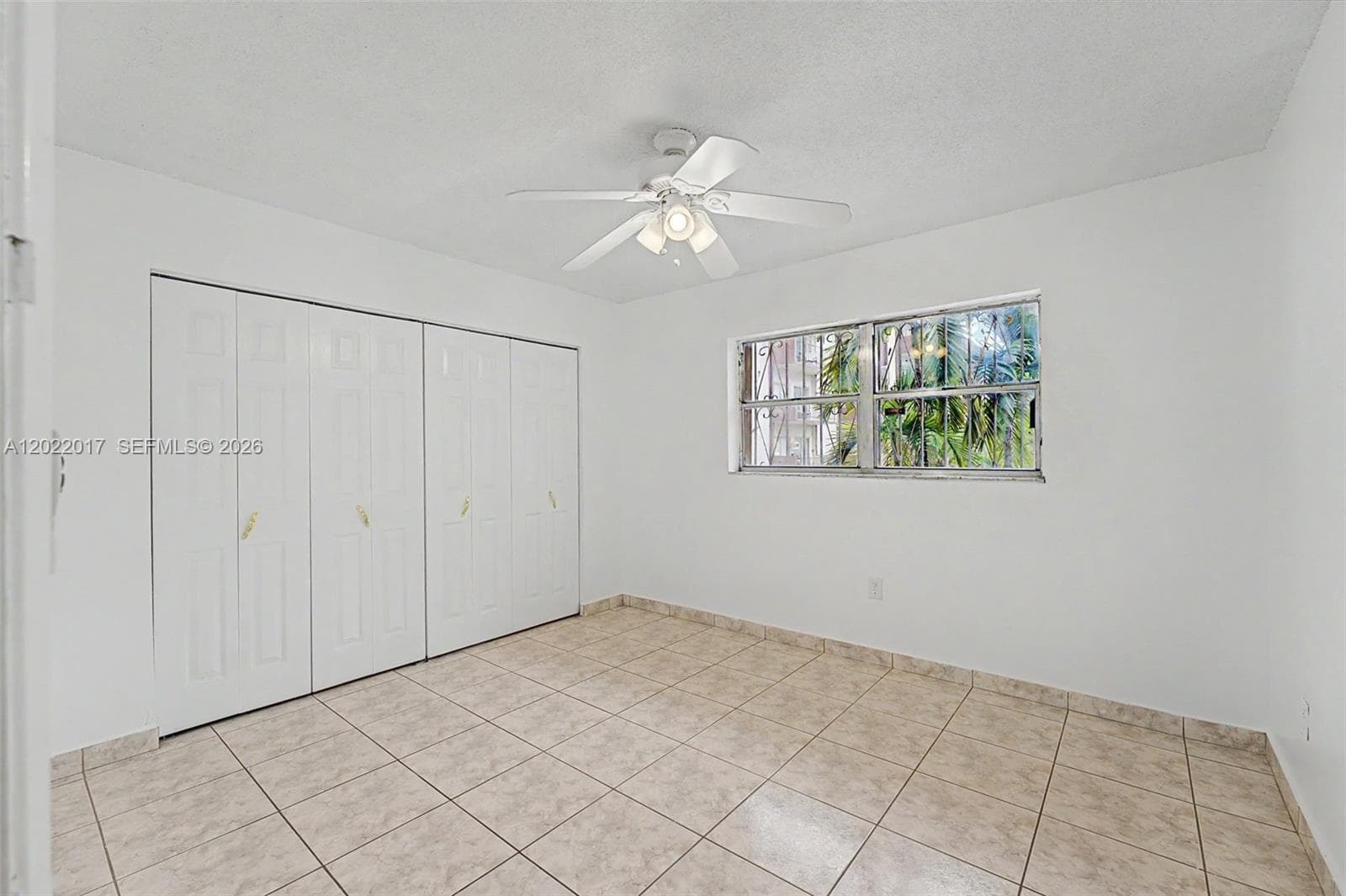 1950 W 54th St # 105, Hialeah FL 33012 — 5
