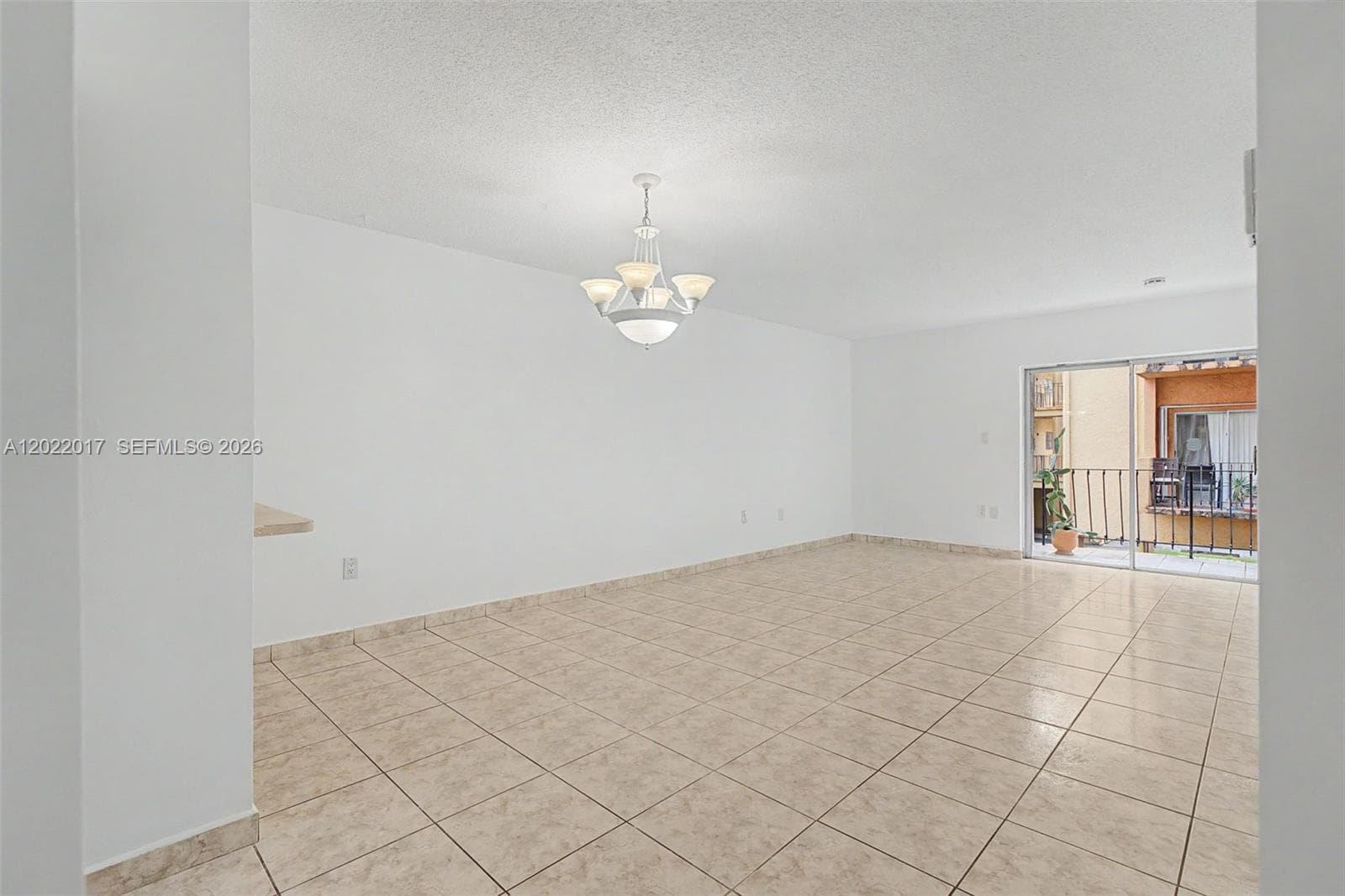 1950 W 54th St # 105, Hialeah FL 33012 — 14