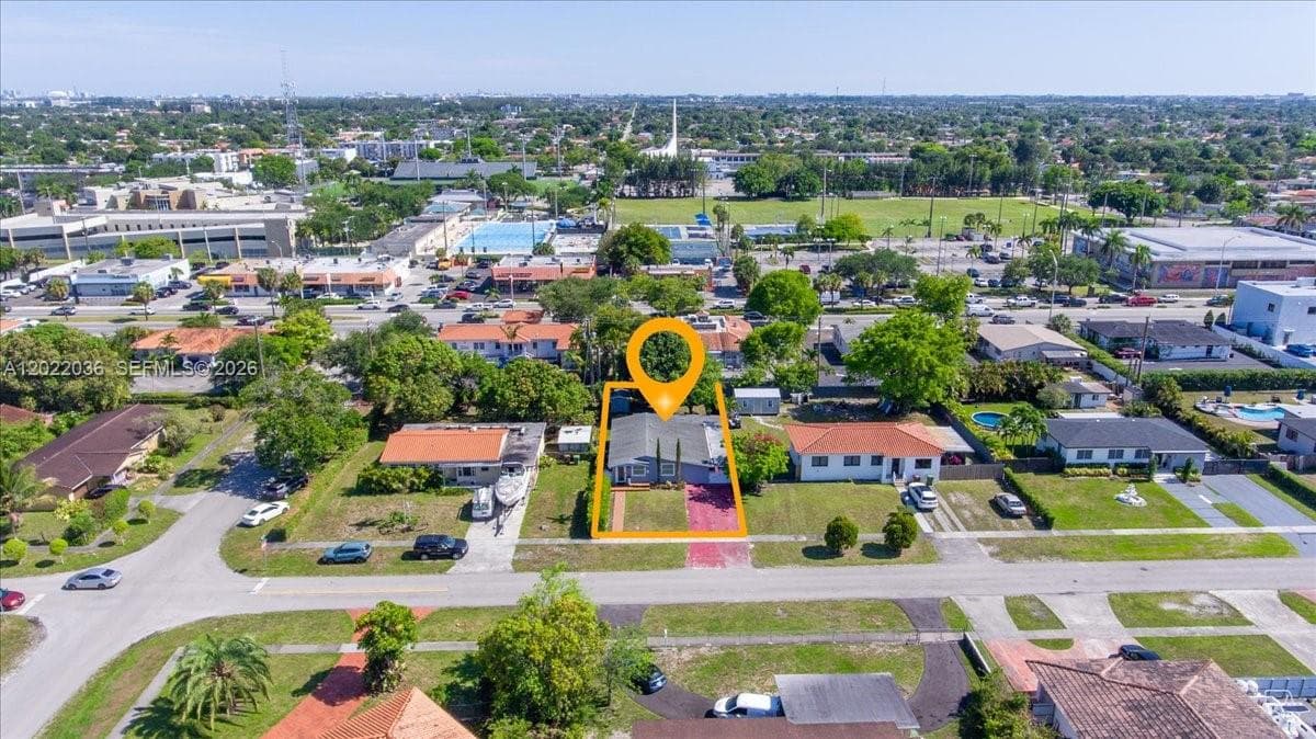120 W 50th St, Hialeah FL 33012 — 5
