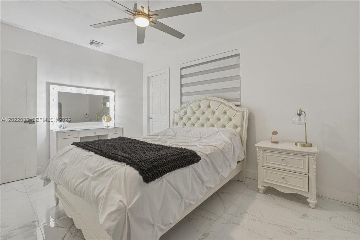 120 W 50th St, Hialeah FL 33012 — 15