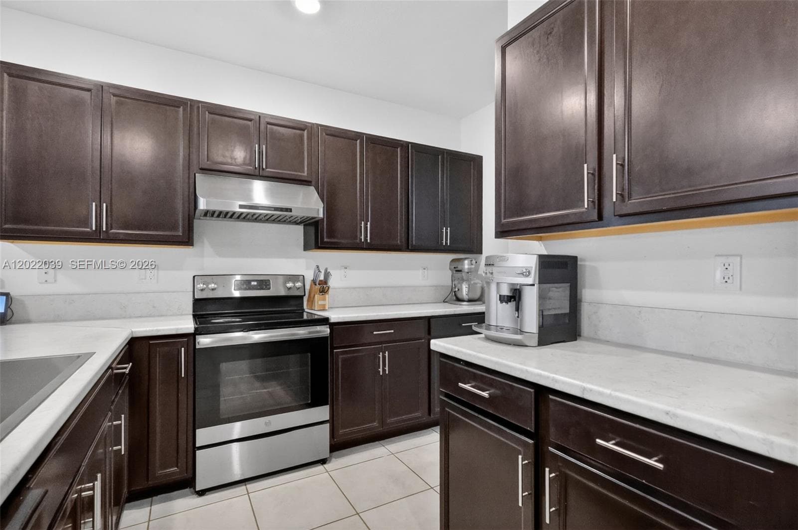 10400 W 35 Way, Hialeah FL 33018 — 16