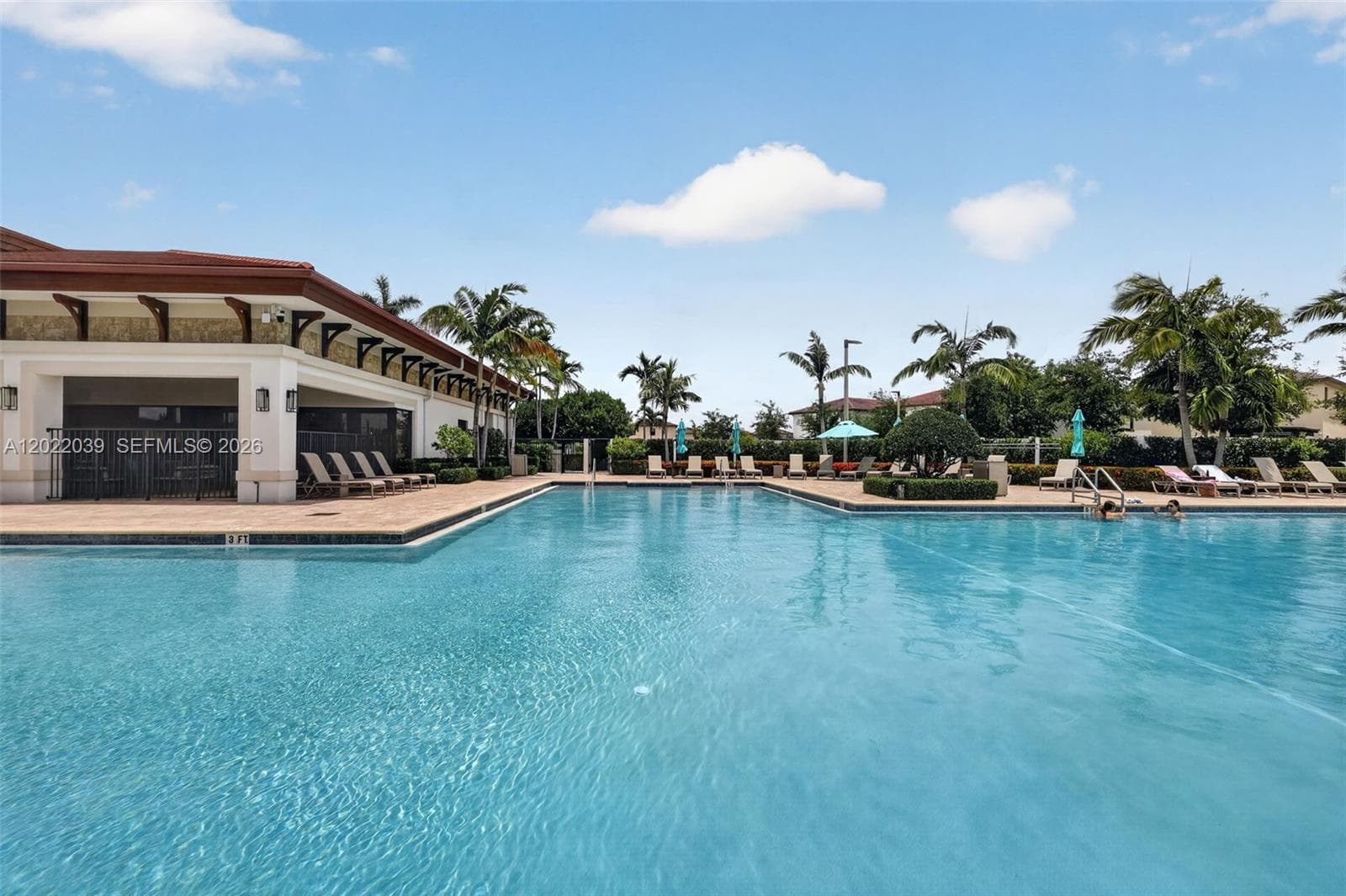 10400 W 35 Way, Hialeah FL 33018 — 51