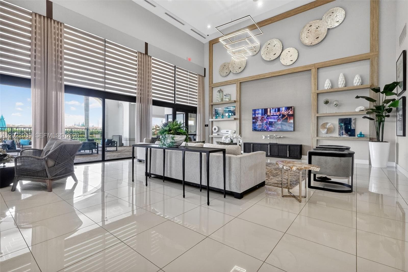 10400 W 35 Way, Hialeah FL 33018 — 44