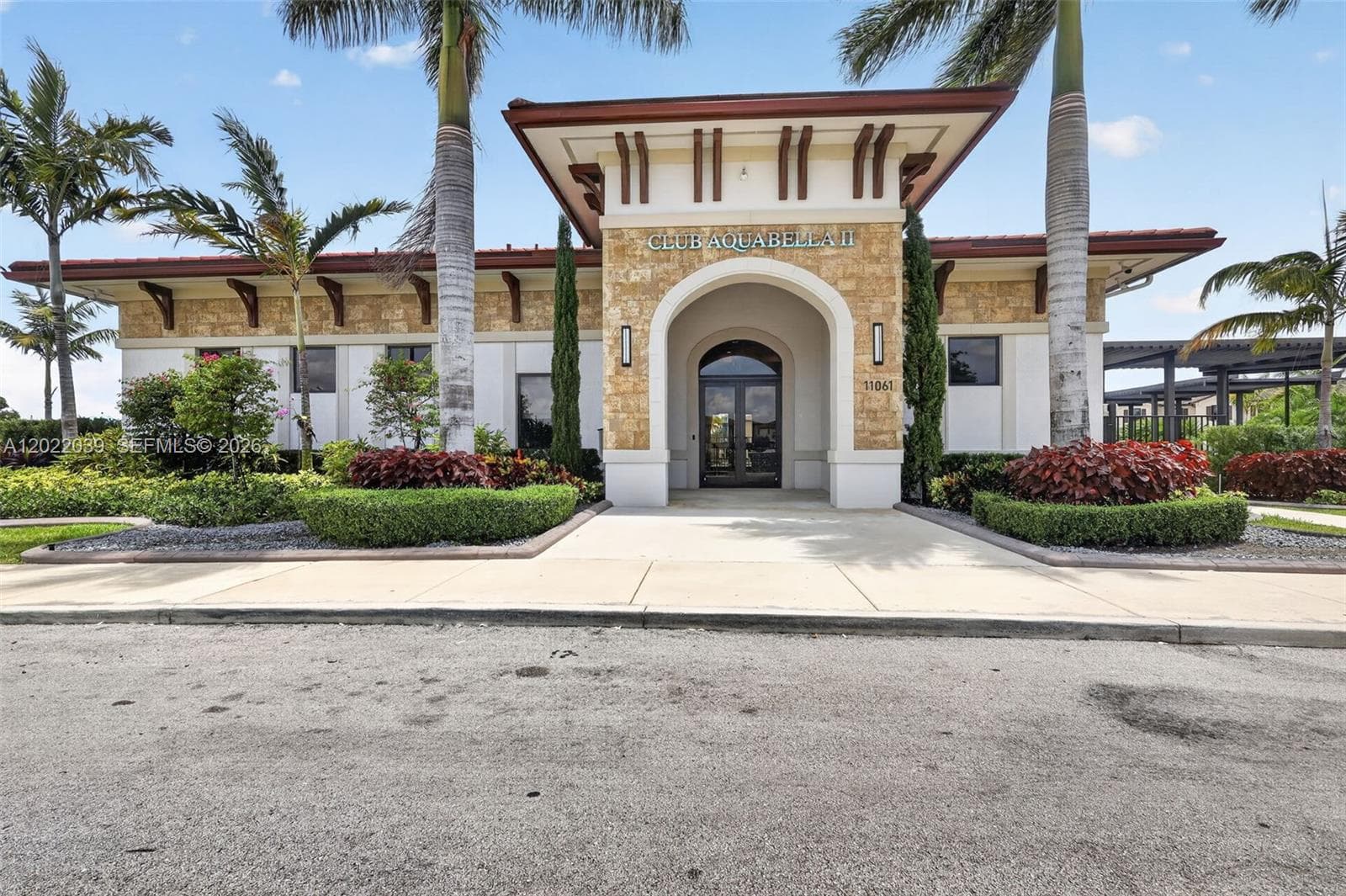 10400 W 35 Way, Hialeah FL 33018 — 40