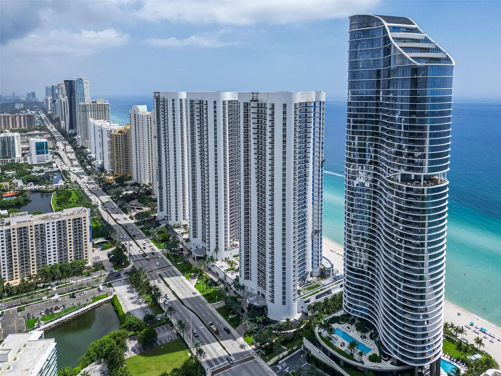 15811 Collins Ave # 3407, Sunny Isles Beach FL 33160 — 36