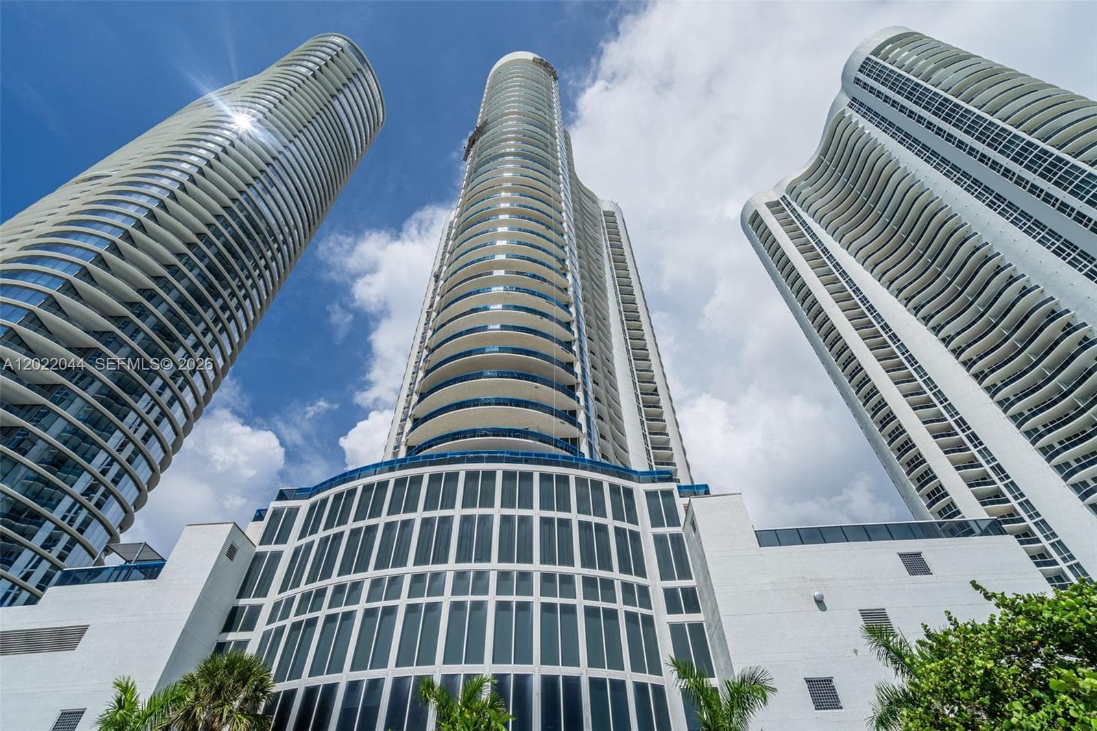 15811 Collins Ave # 3407, Sunny Isles Beach FL 33160 — 37