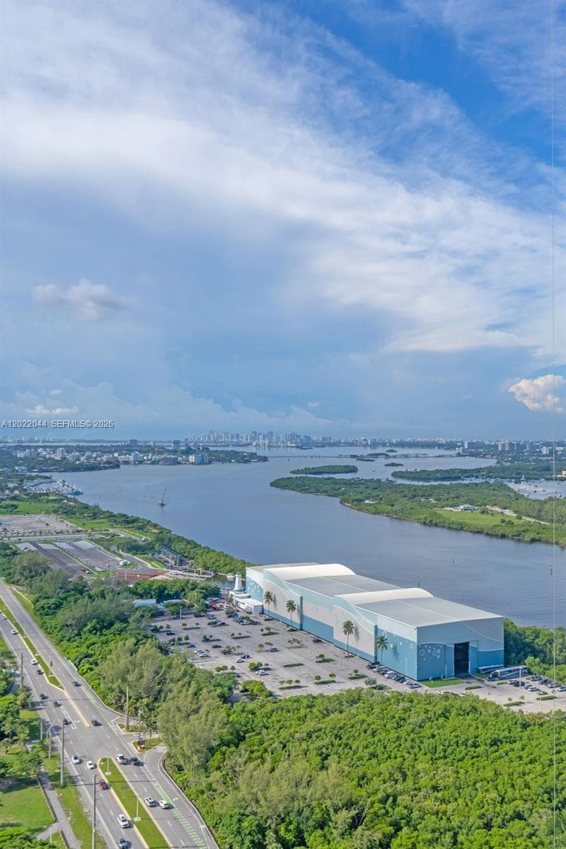 15811 Collins Ave # 3407, Sunny Isles Beach FL 33160 — 40