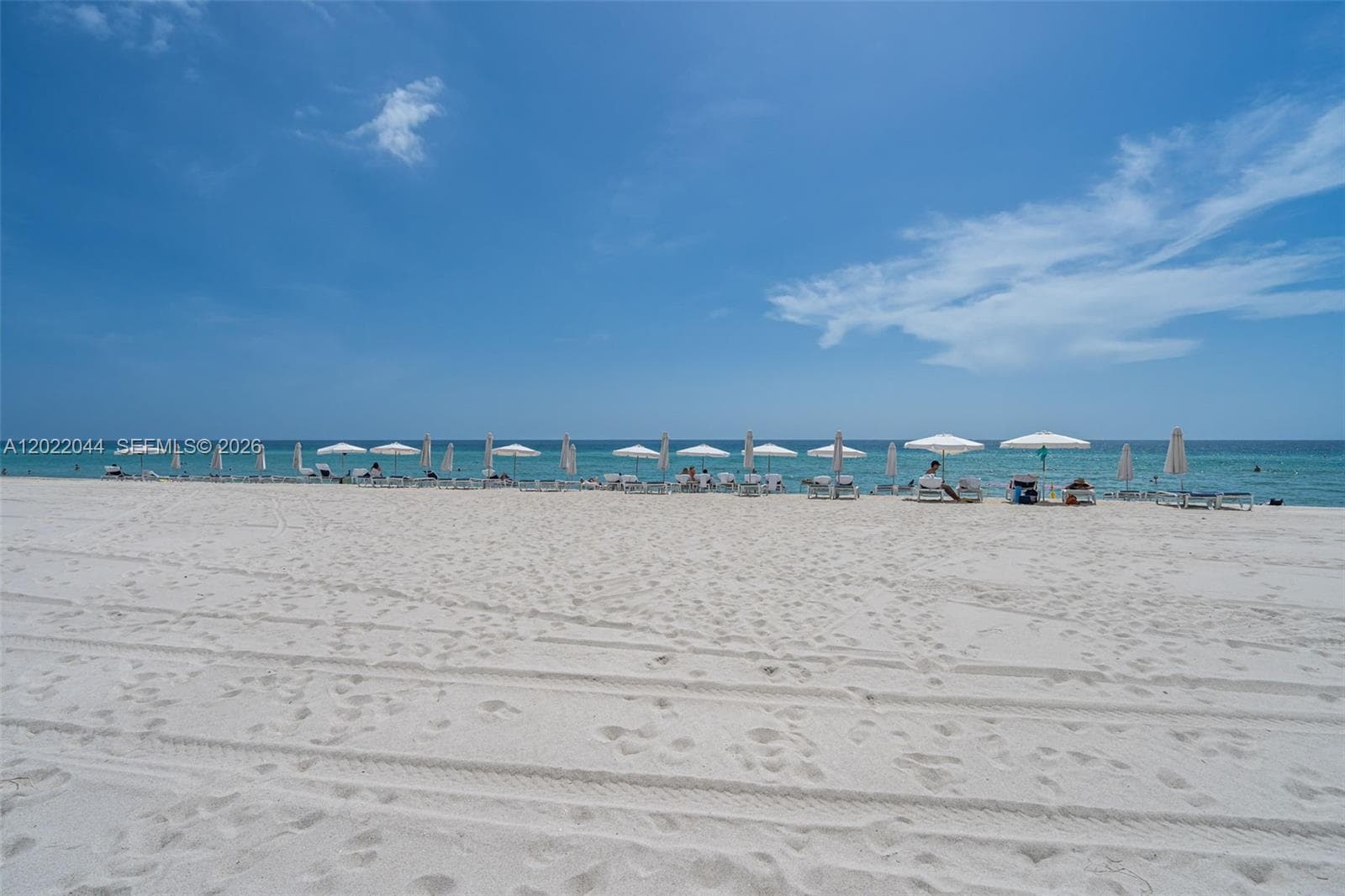 15811 Collins Ave # 3407, Sunny Isles Beach FL 33160 — 31