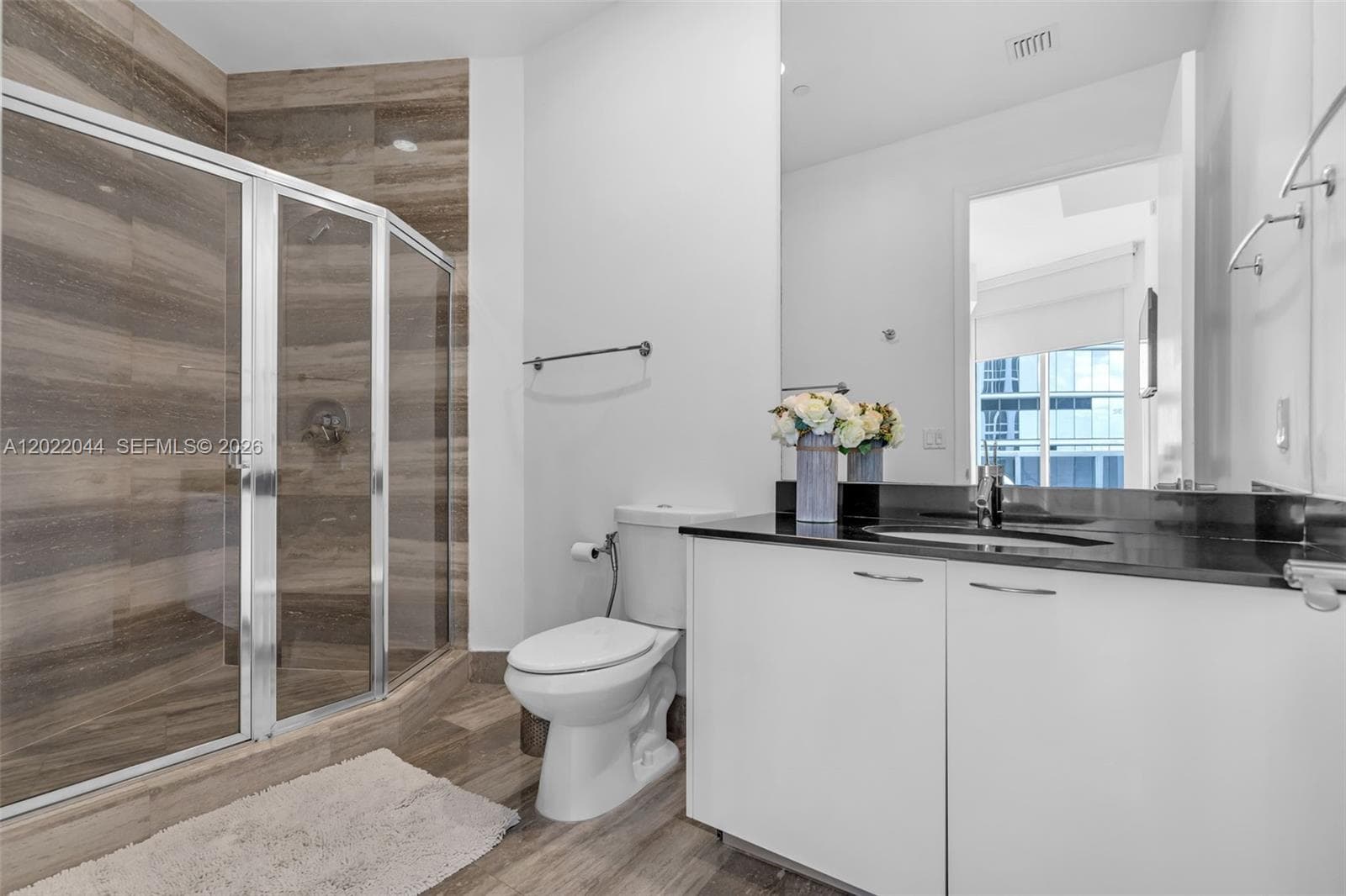 15811 Collins Ave # 3407, Sunny Isles Beach FL 33160 — 25