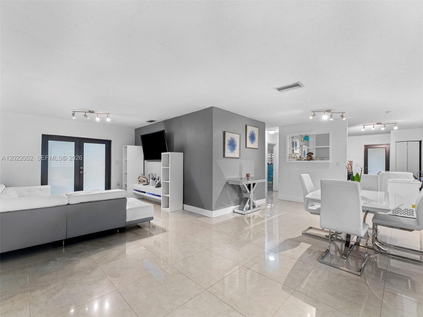 1752 NW 108th St, Miami FL 33167 — 3