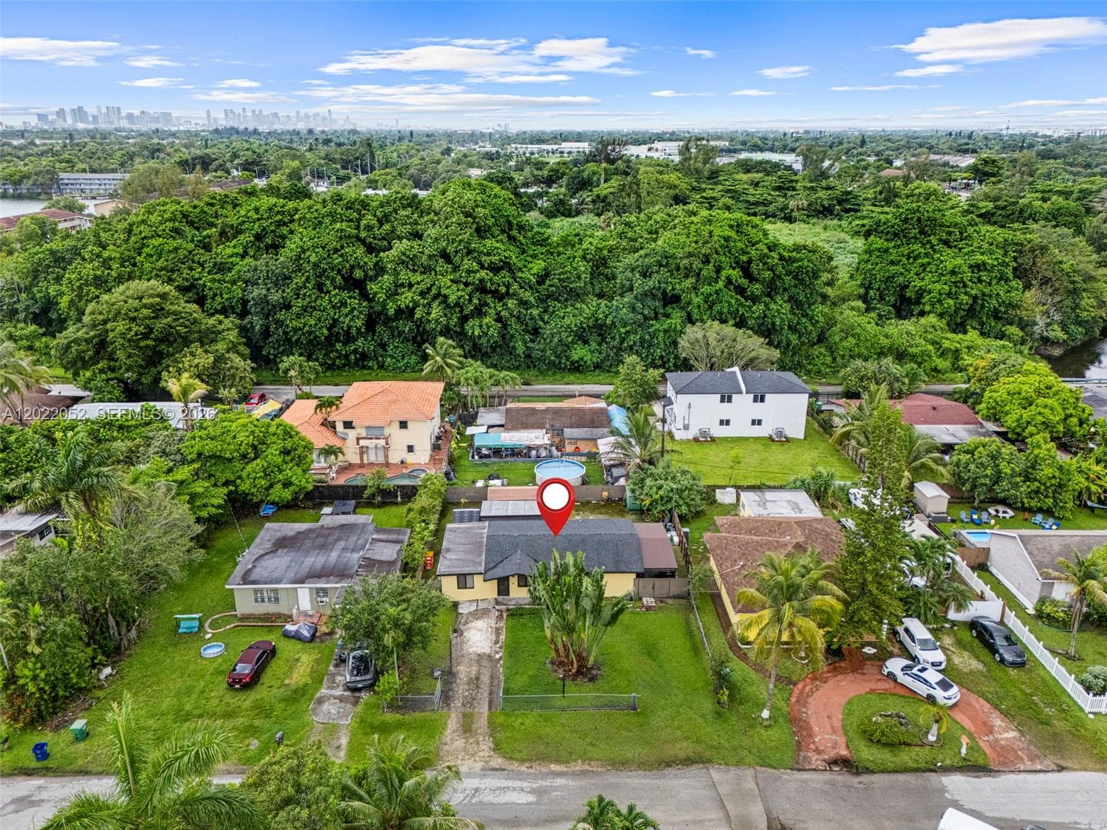 1752 NW 108th St, Miami FL 33167 — 39