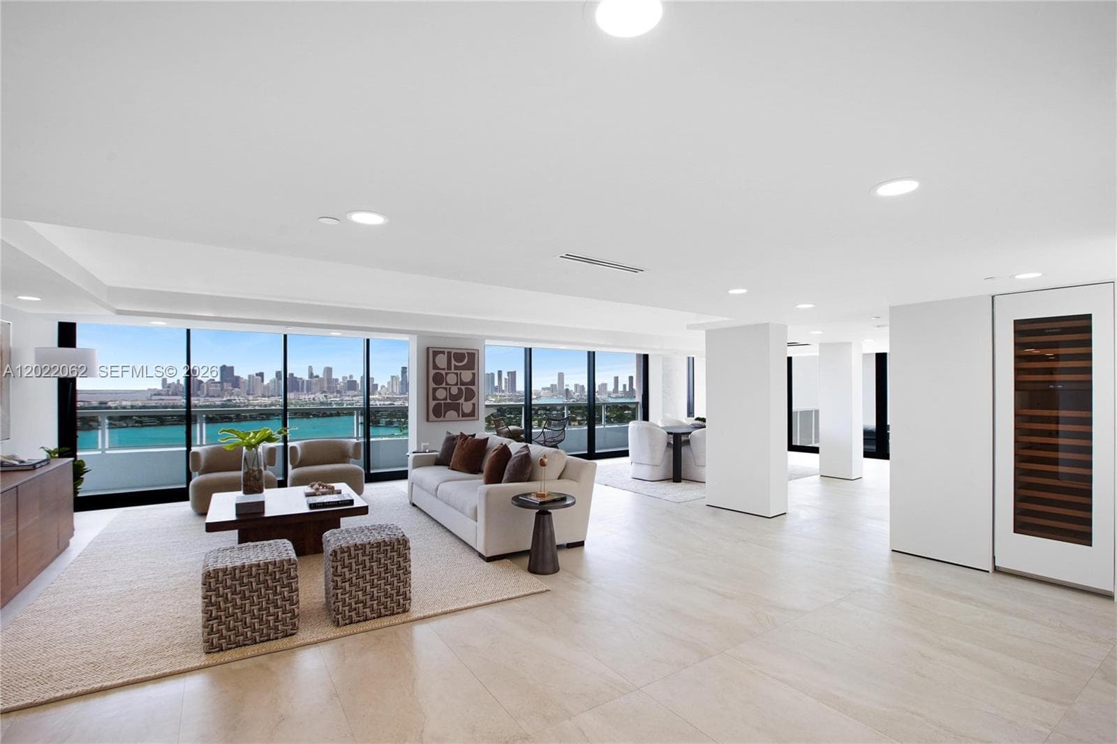 9 Island Ave # T2, Miami Beach FL 33139 — 3
