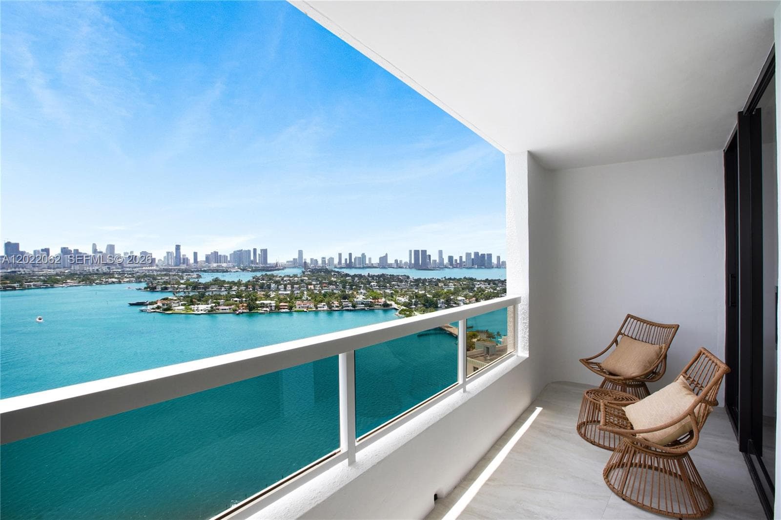 9 Island Ave # T2, Miami Beach FL 33139 — 24