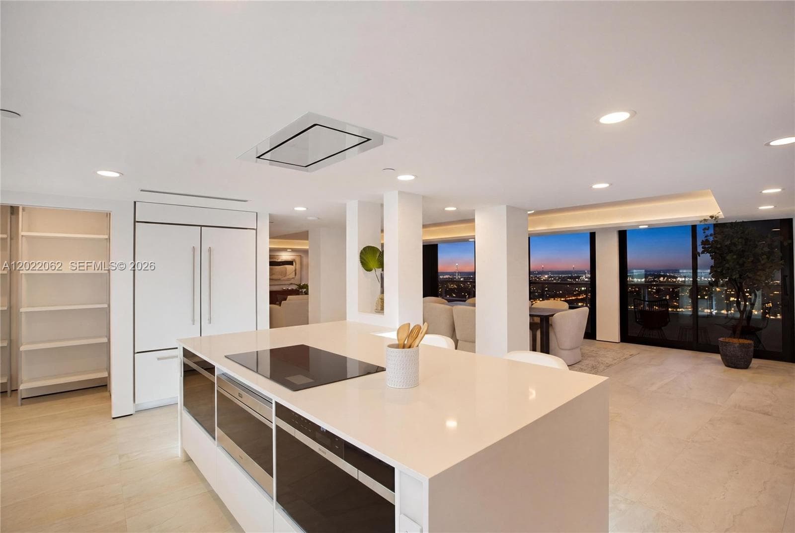 9 Island Ave # T2, Miami Beach FL 33139 — 33