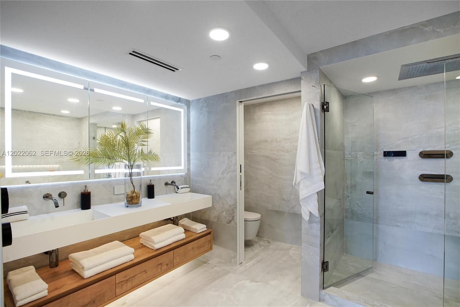 9 Island Ave # T2, Miami Beach FL 33139 — 19