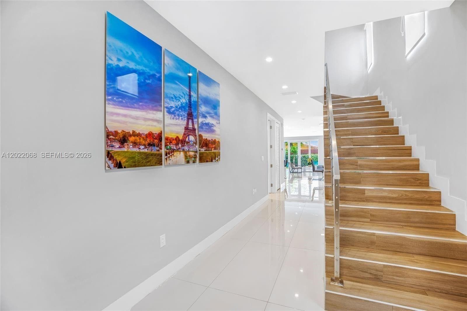 3657 SW 26th St, Miami FL 33133 — 5