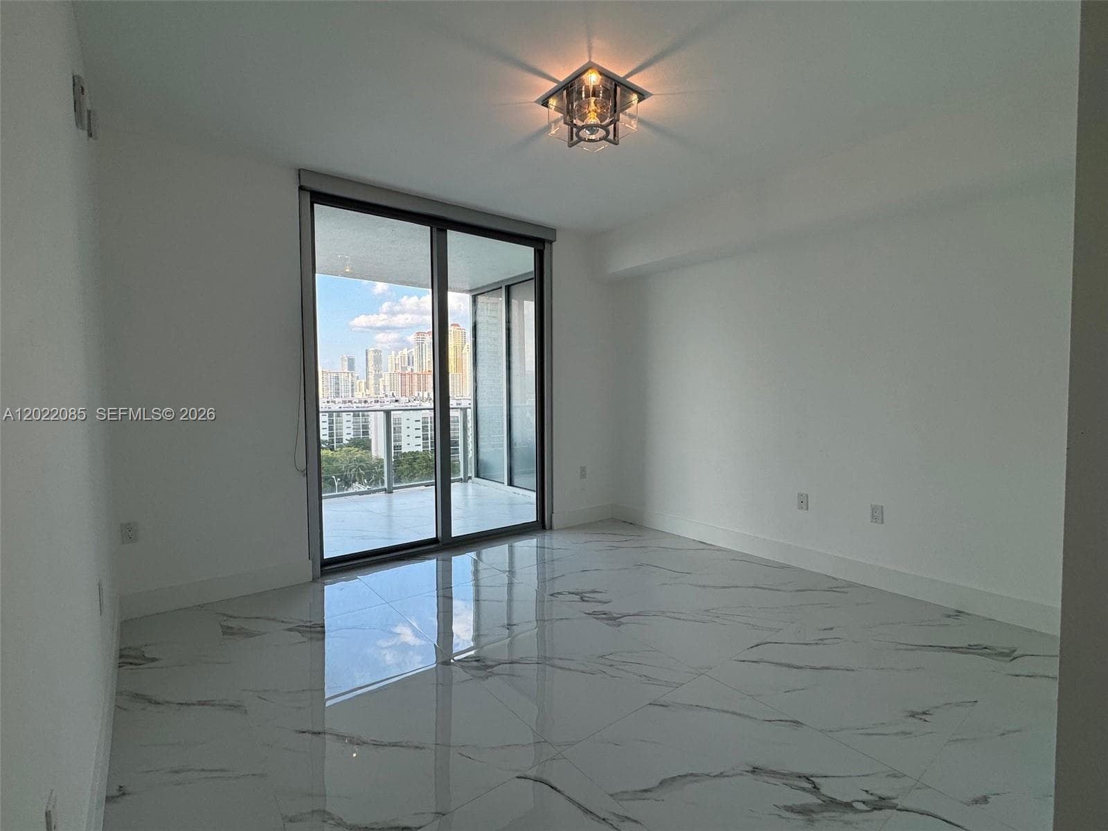 330 Sunny Isles Blvd # 1003, Sunny Isles Beach FL 33160 — 23
