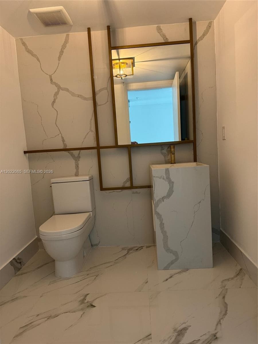 330 Sunny Isles Blvd # 1003, Sunny Isles Beach FL 33160 — 27