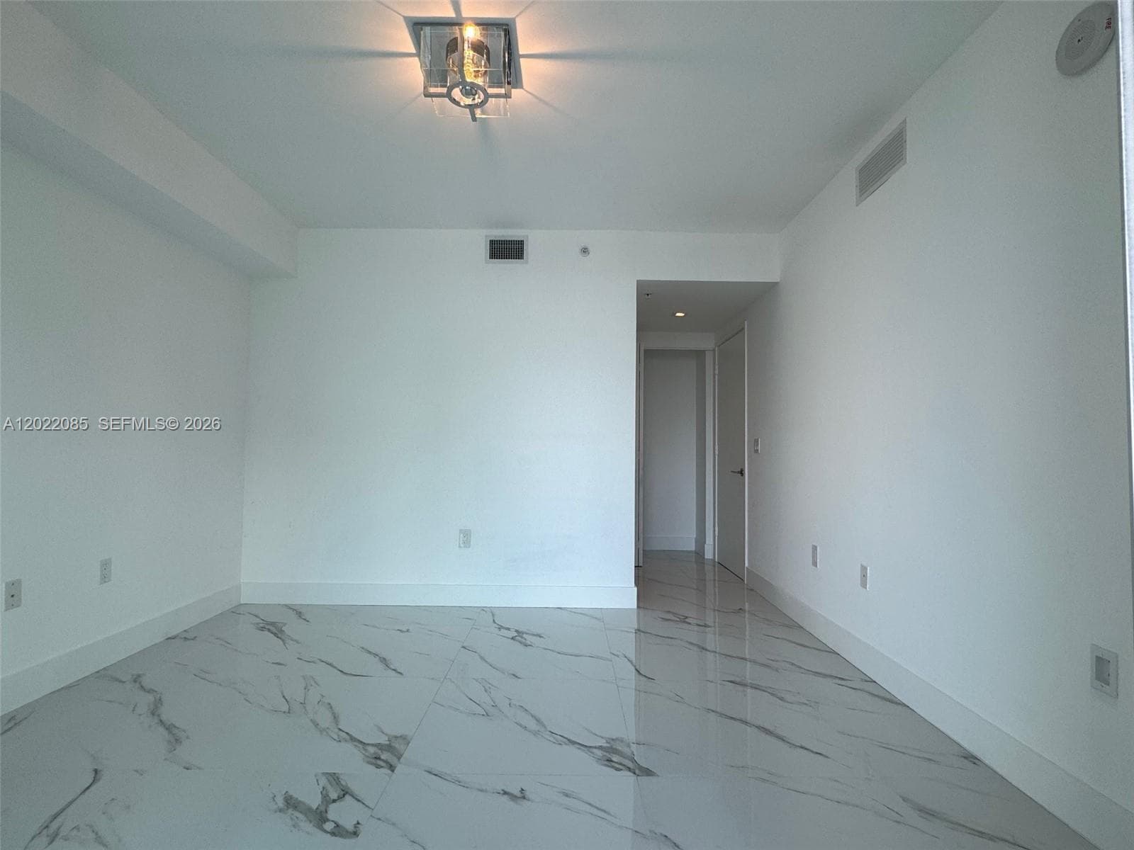 330 Sunny Isles Blvd # 1003, Sunny Isles Beach FL 33160 — 24