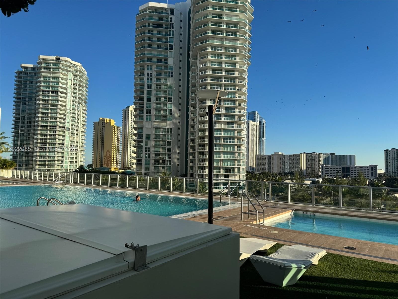 330 Sunny Isles Blvd # 1003, Sunny Isles Beach FL 33160 — 29