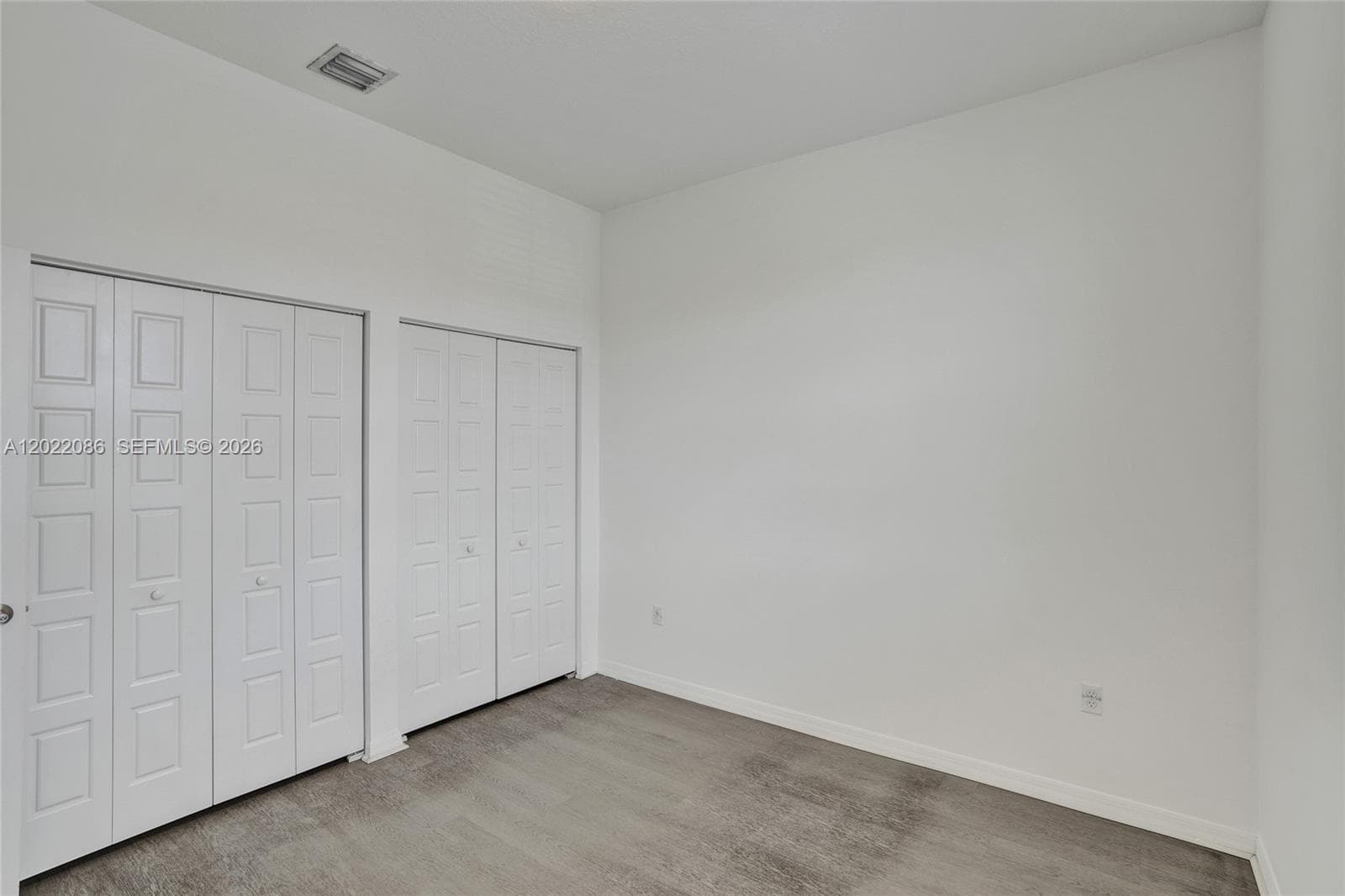 643 NE 191st Ter, Miami FL 33179 — 30