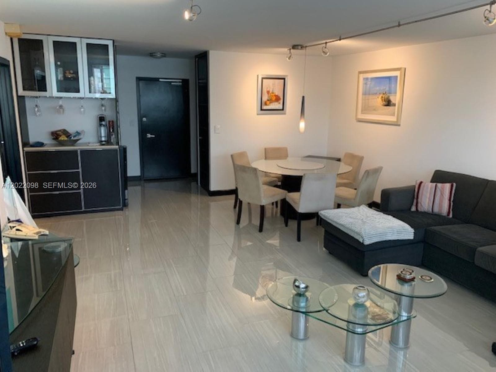 5313 Collins Ave # 1004, Miami Beach FL 33140 — 11