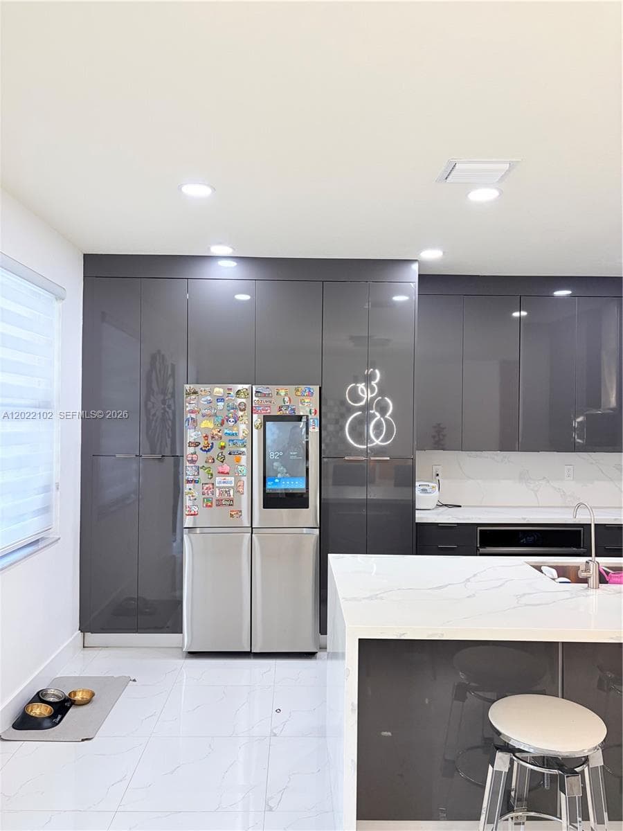 3409 W 92nd Pl, Hialeah FL 33018 — 14