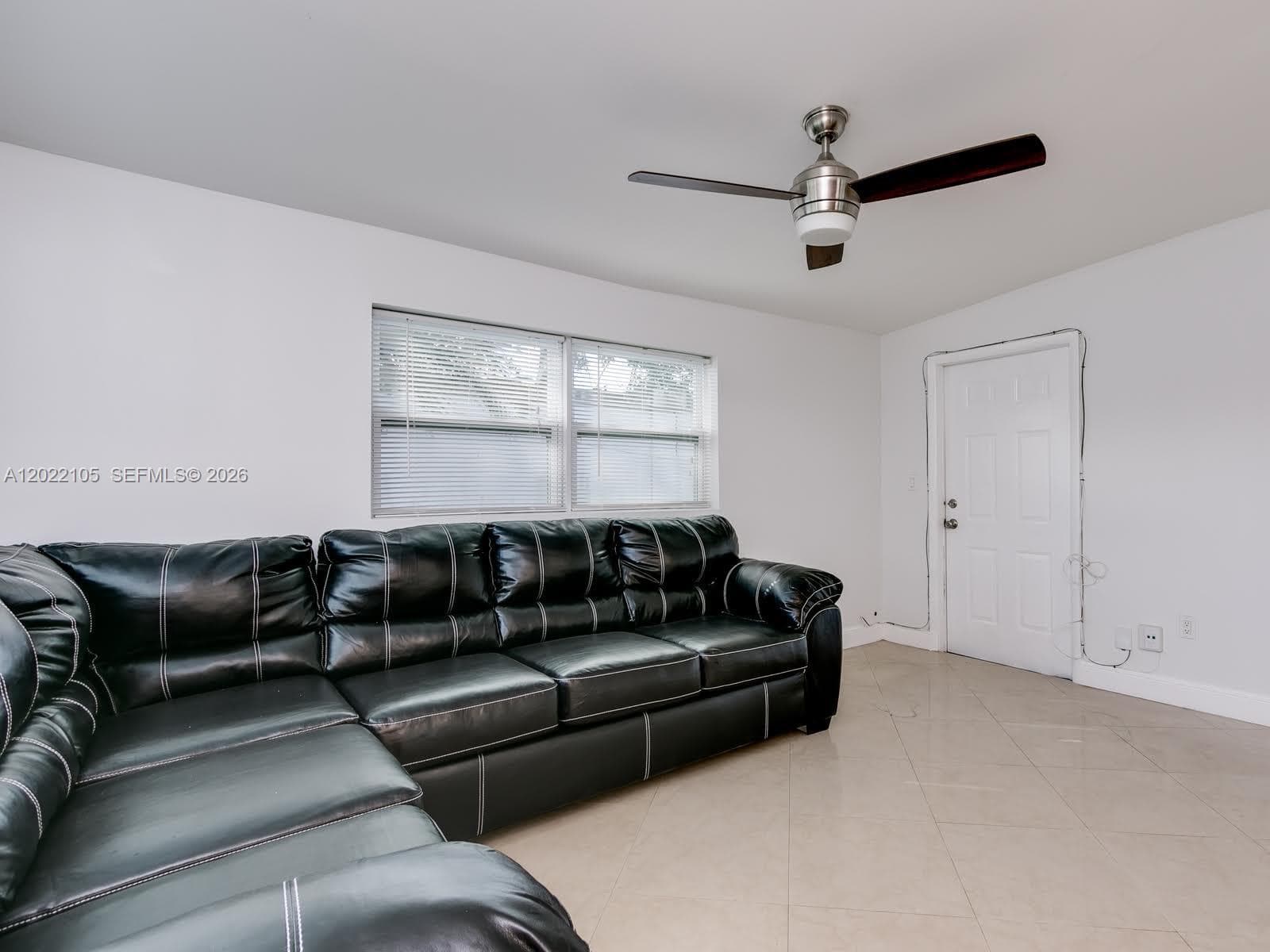 870 NE 182nd St, North Miami Beach FL 33162 — 20