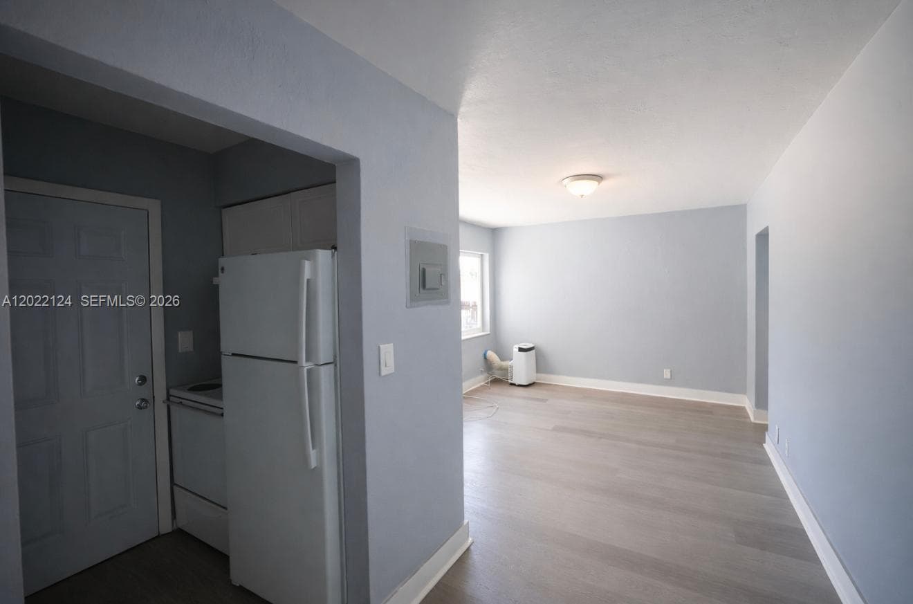 6080 W Flagler St # 6, Miami FL 33144 — 3
