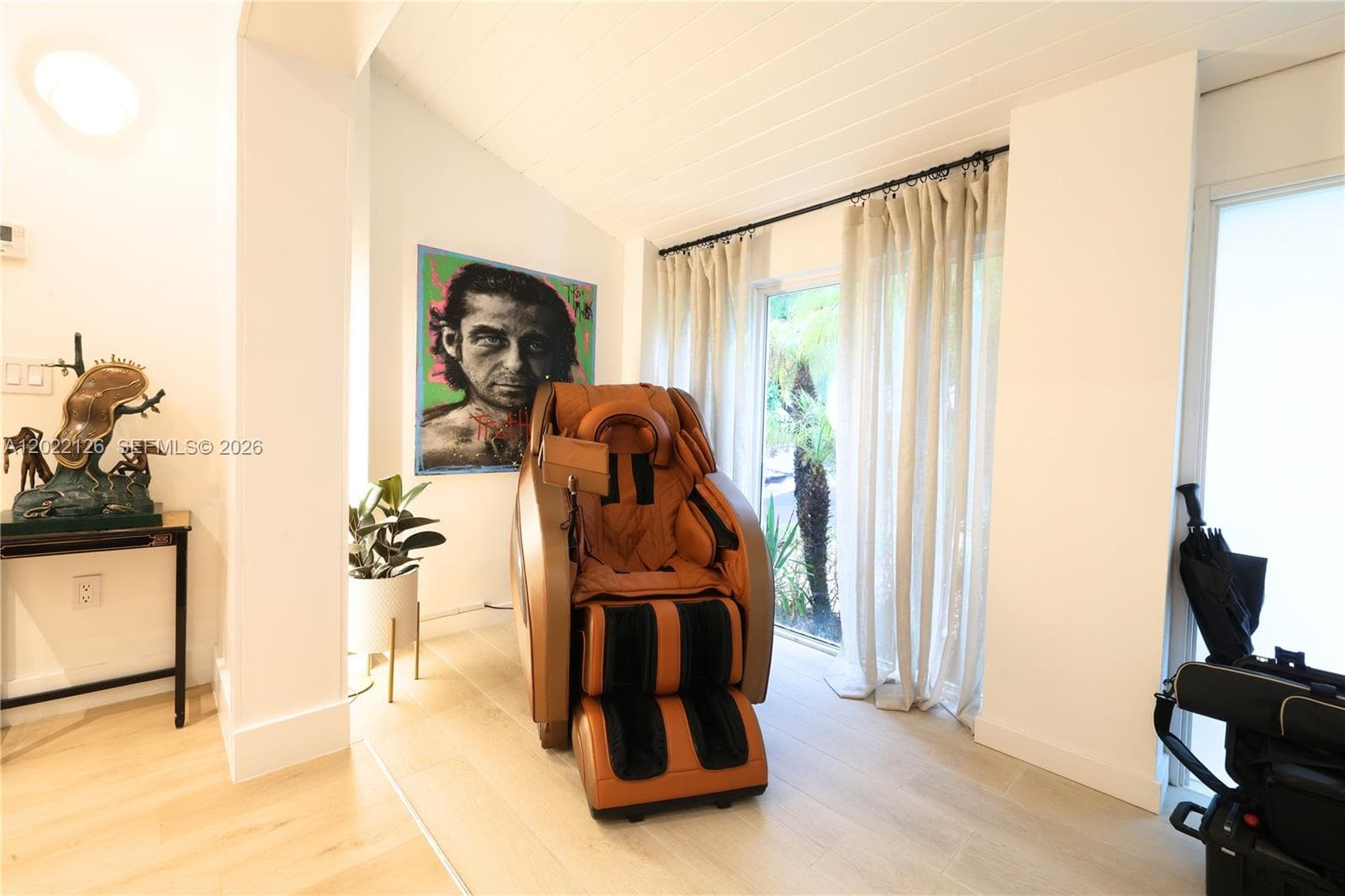 2338 SW 11th St # 2338, Miami FL 33135 — 35