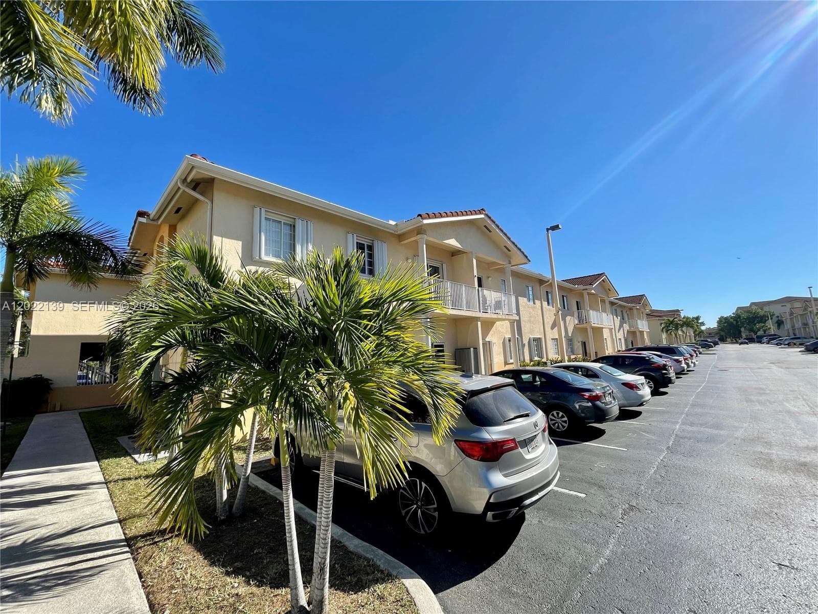 6912 NW 179th St # 2043, Hialeah FL 33015 — 13